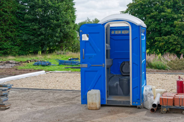 Portable Toilets for Disaster Relief Sites in Lake Panasoffkee, FL